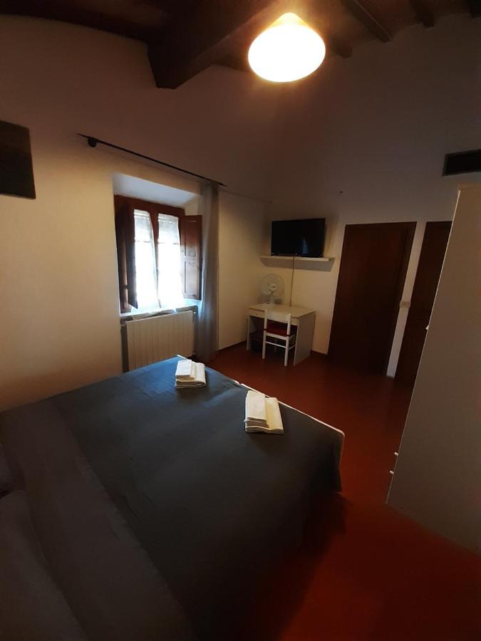 Bed and Breakfast Podere San Francesco à Volterra Extérieur photo
